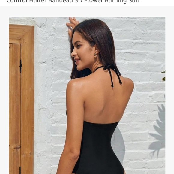 Chic Black Strapless Swimsuit with Floral Accents - Picture 4 of 5